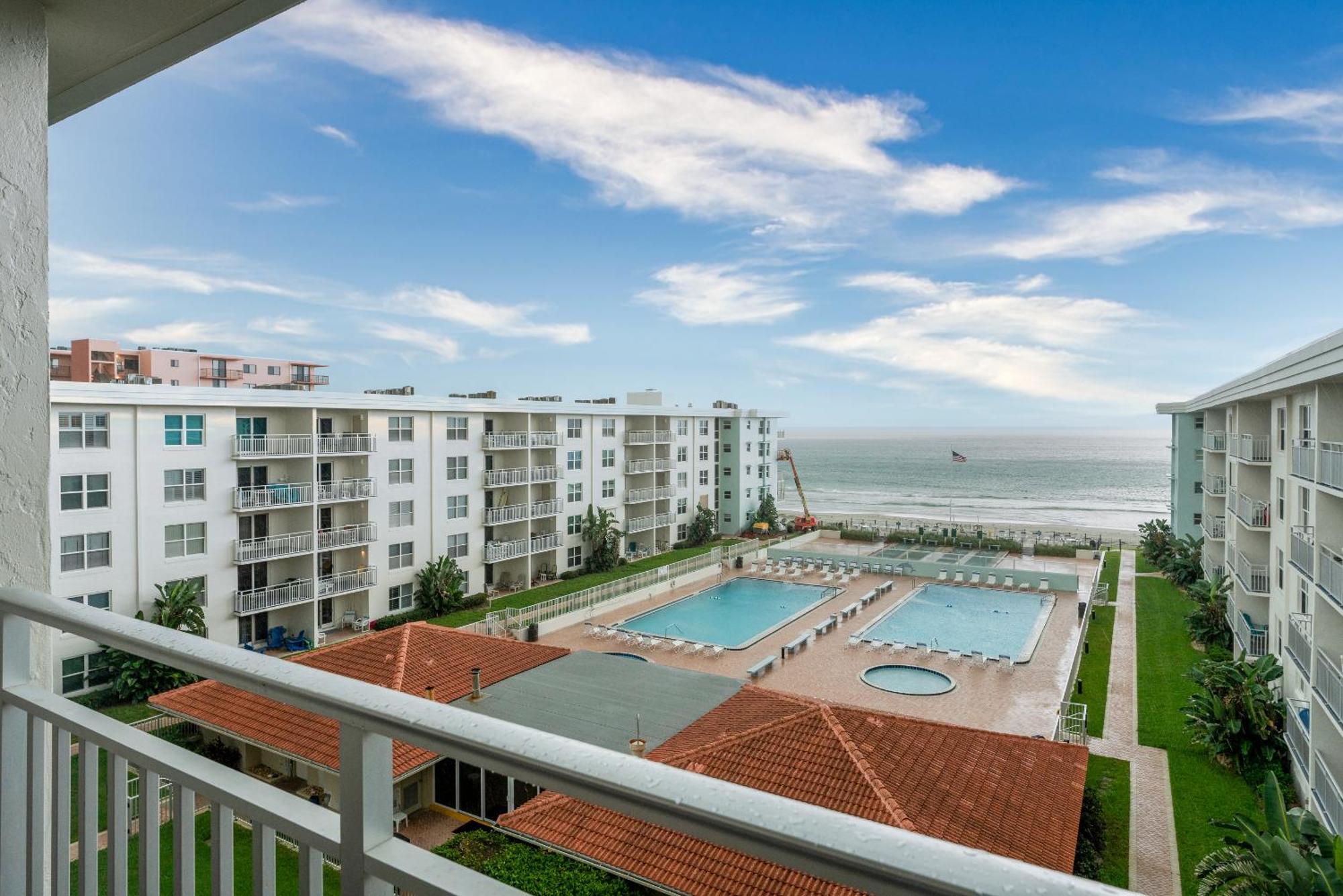 Fabulous Ocean And Pool Views From Balcony & Located On No-Drive Beach New Smyrna Beach Luaran gambar